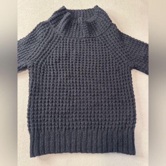 Anthropologie Maeve Dionne Bell-Sleeved Sweater size XS - Picture 9 of 15